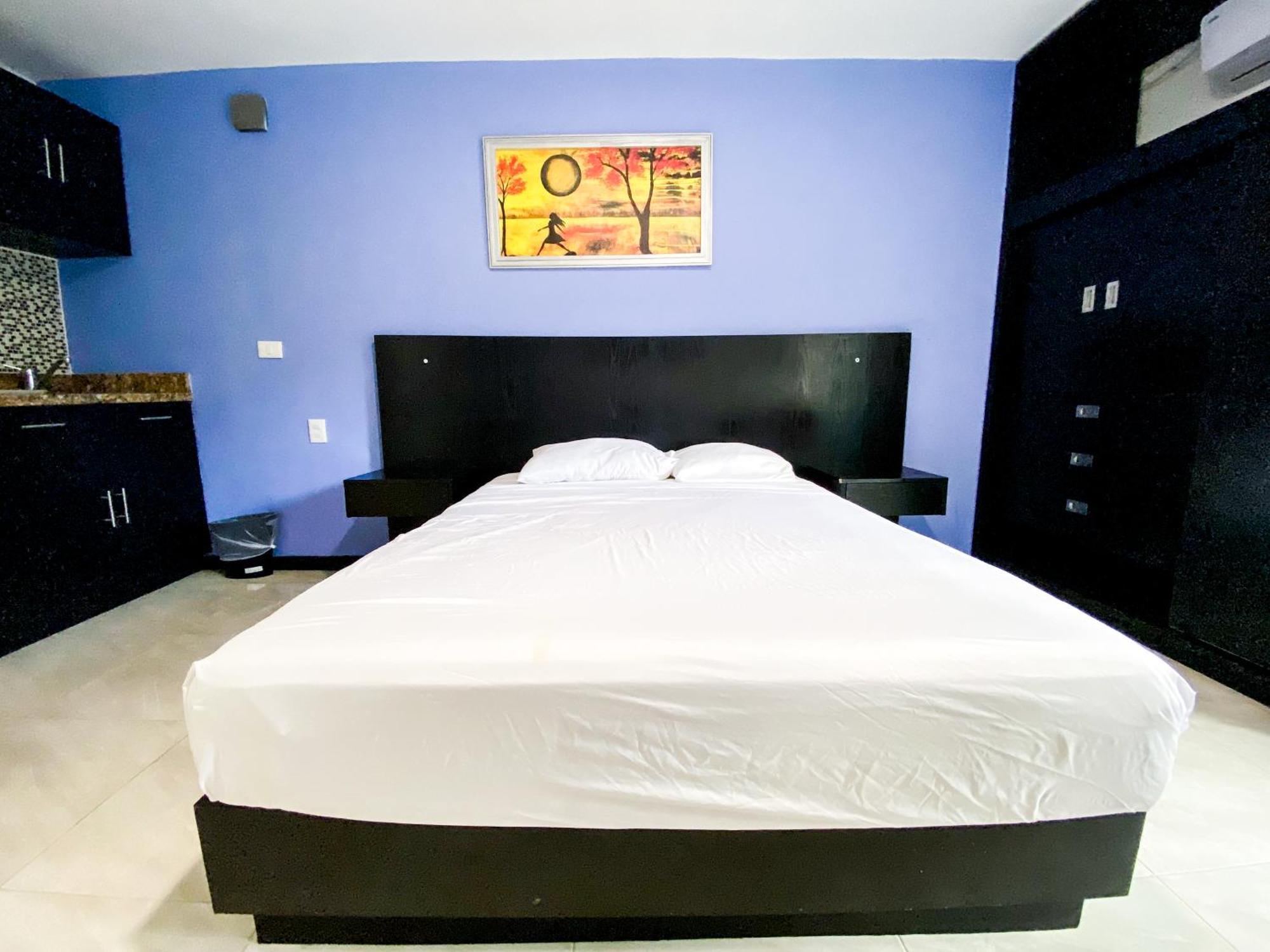 Casa Balam Gladiolas Cancun Room photo
